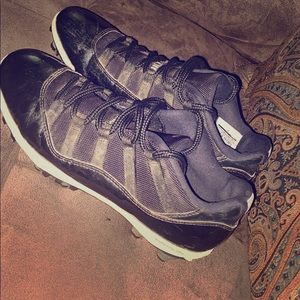 jordan retro 11 cleats